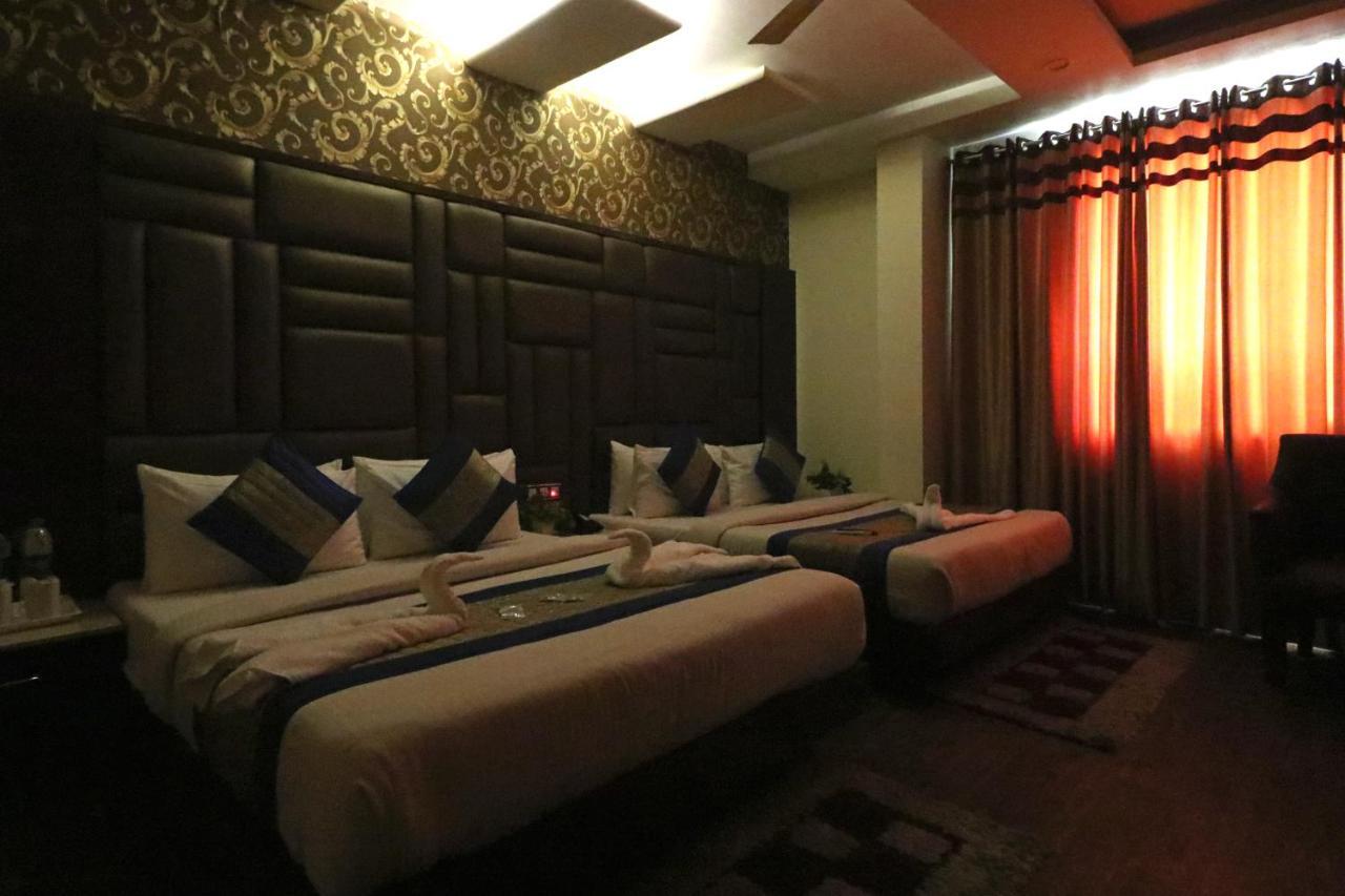 Hotel Mannat International By Mannat Neu-Delhi Exterior foto