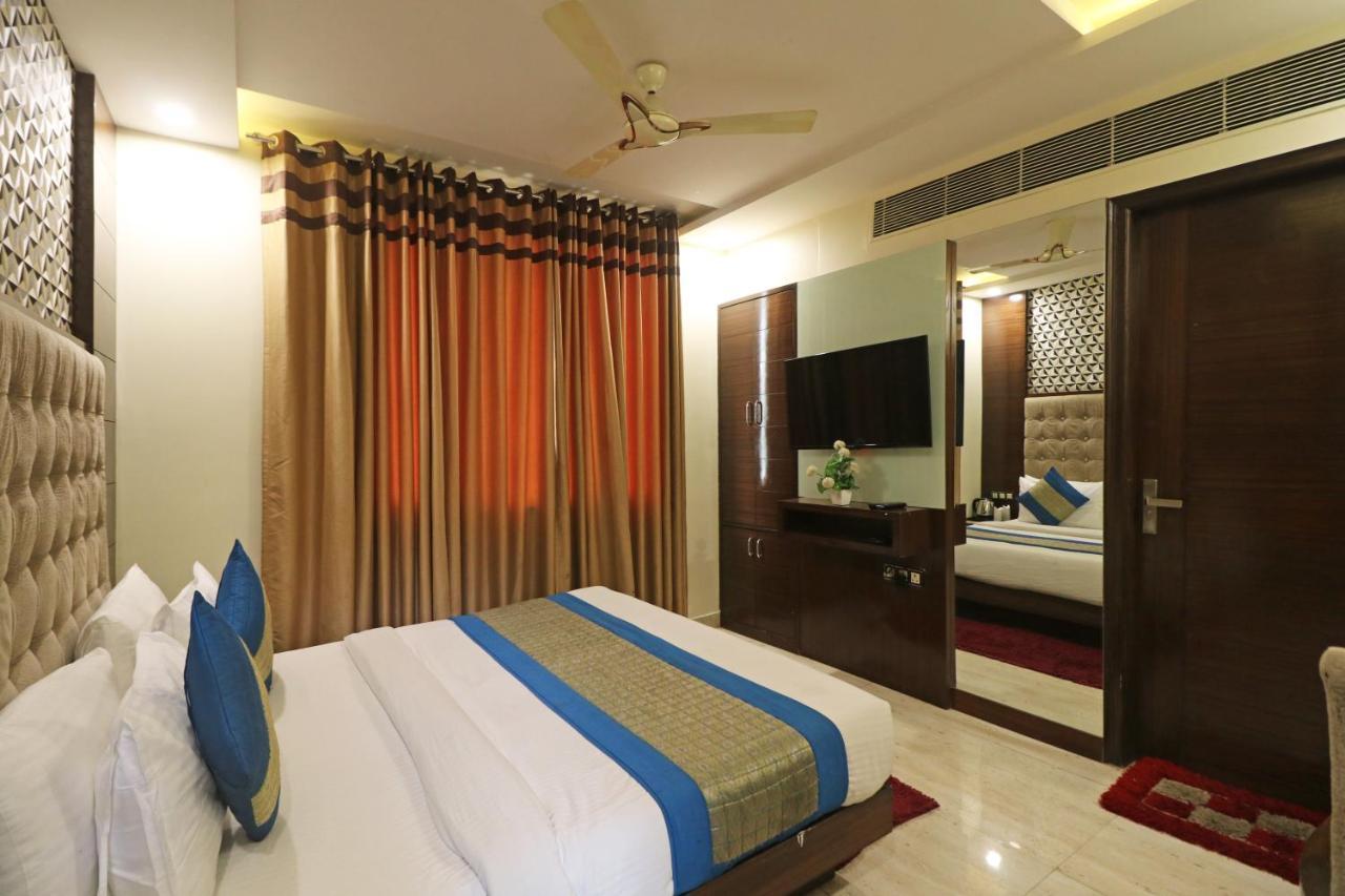Hotel Mannat International By Mannat Neu-Delhi Exterior foto