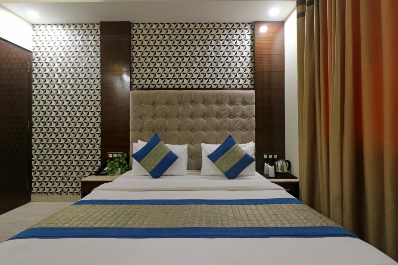 Hotel Mannat International By Mannat Neu-Delhi Exterior foto