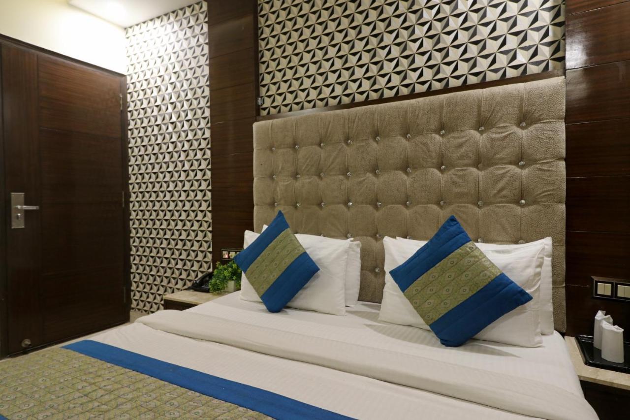 Hotel Mannat International By Mannat Neu-Delhi Exterior foto