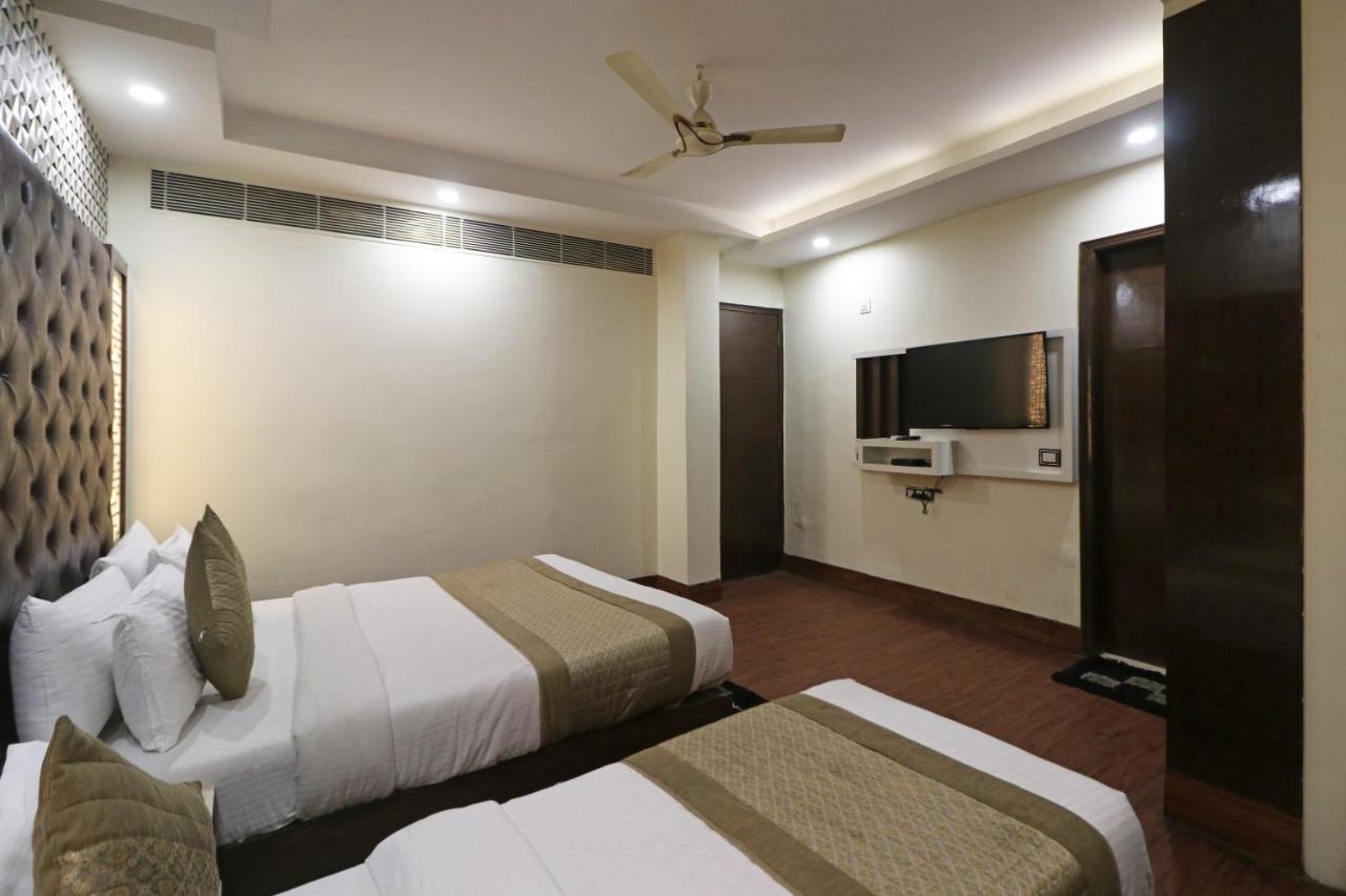 Hotel Mannat International By Mannat Neu-Delhi Exterior foto