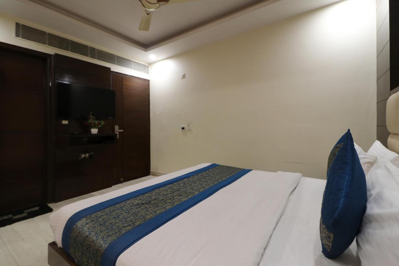 Hotel Mannat International By Mannat Neu-Delhi Exterior foto