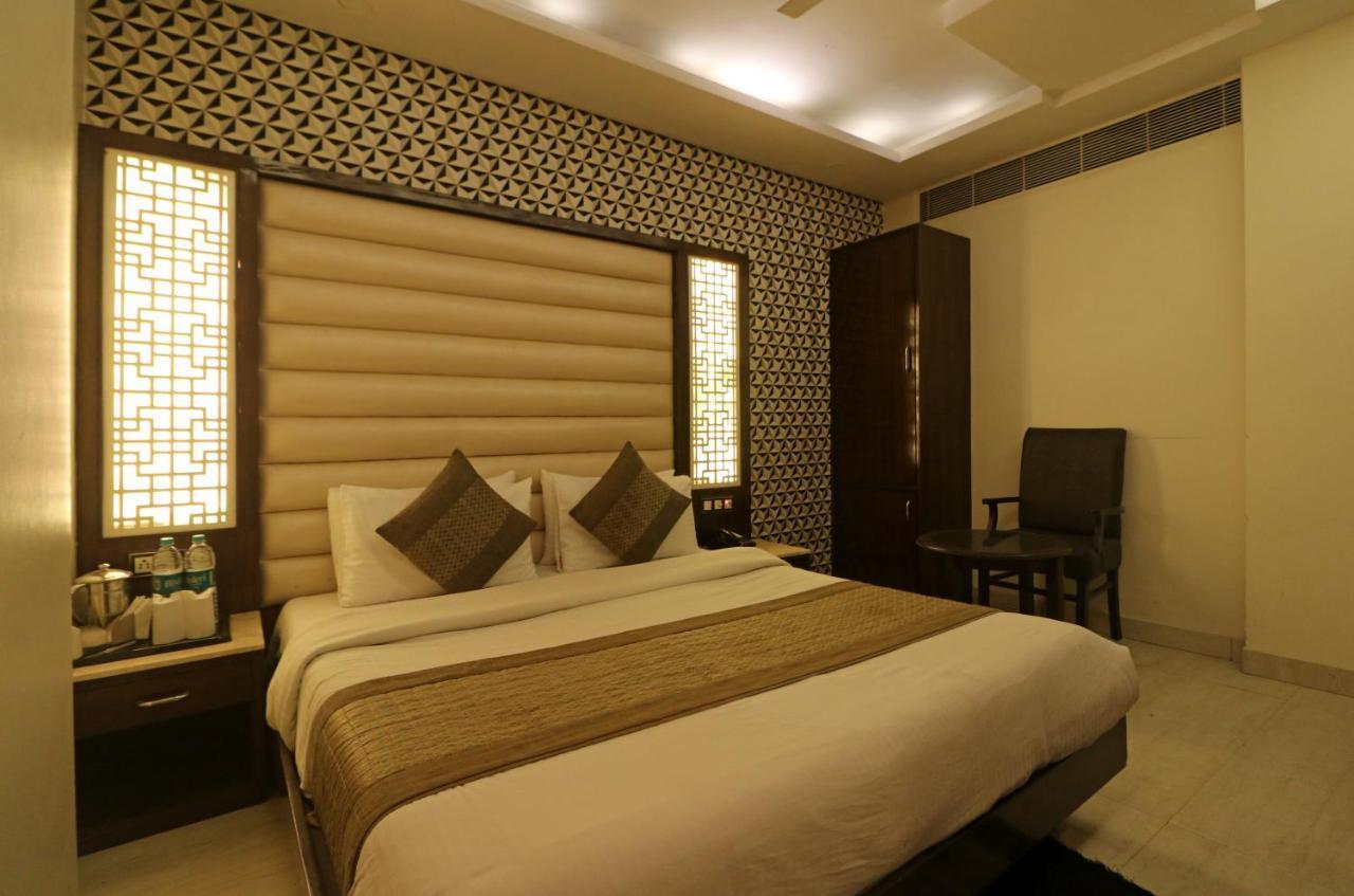 Hotel Mannat International By Mannat Neu-Delhi Exterior foto