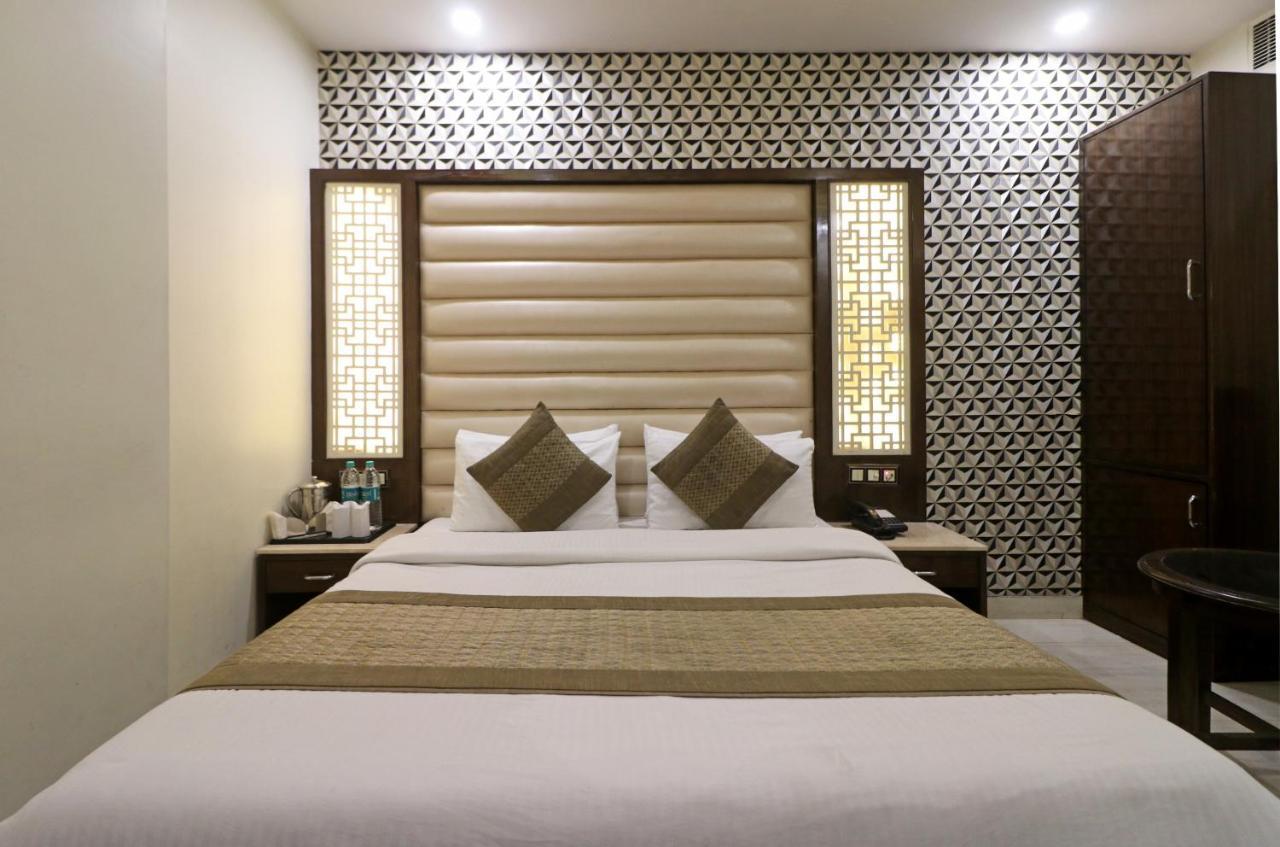 Hotel Mannat International By Mannat Neu-Delhi Exterior foto