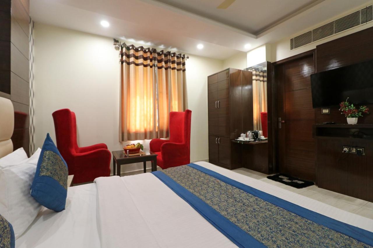 Hotel Mannat International By Mannat Neu-Delhi Exterior foto
